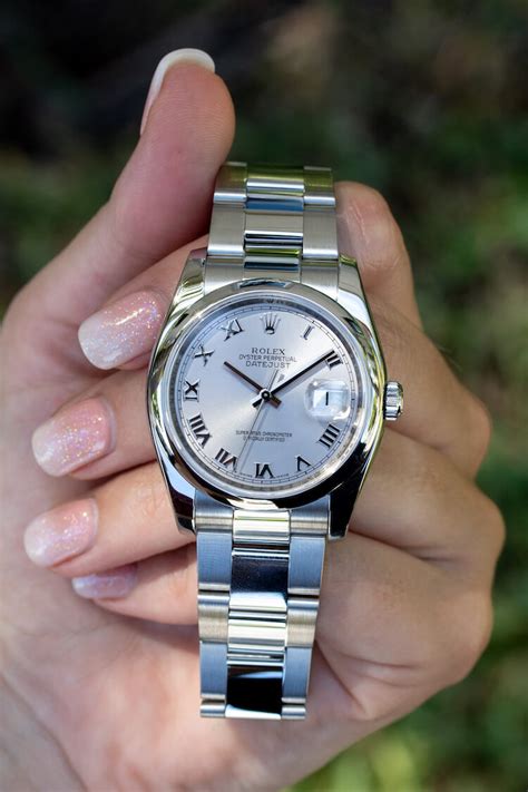 rolex smooth bezel vs fluted bezel|Rolex datejust 41mm fluted bezel.